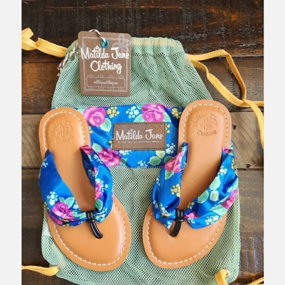 Matilda Jane flip flops, size 11 little girl, NWT